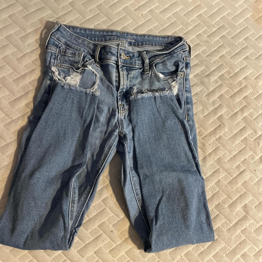 Old Navy Mid-Rise Rockstar Medium Wash Skinny Jeans Size 4